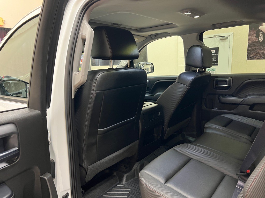 2017 GMC Sierra Image 32