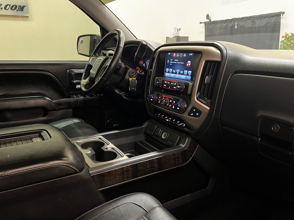 2016 GMC Sierra Image 16
