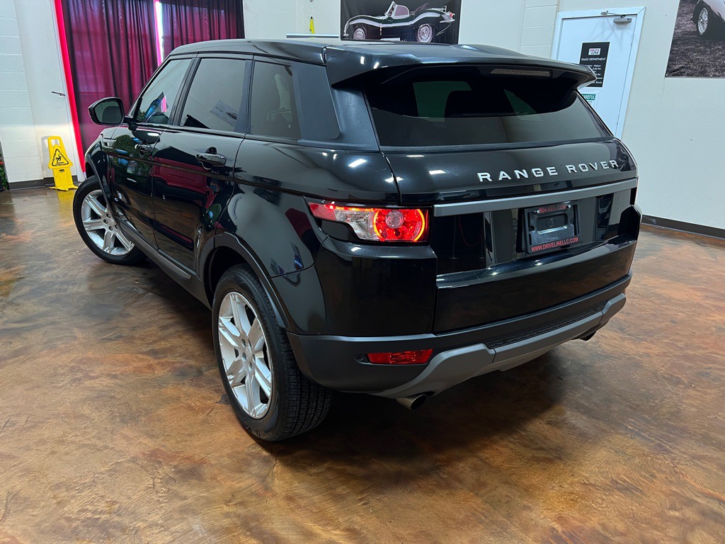 2015 Land Rover Range Rover Evoque Image 2