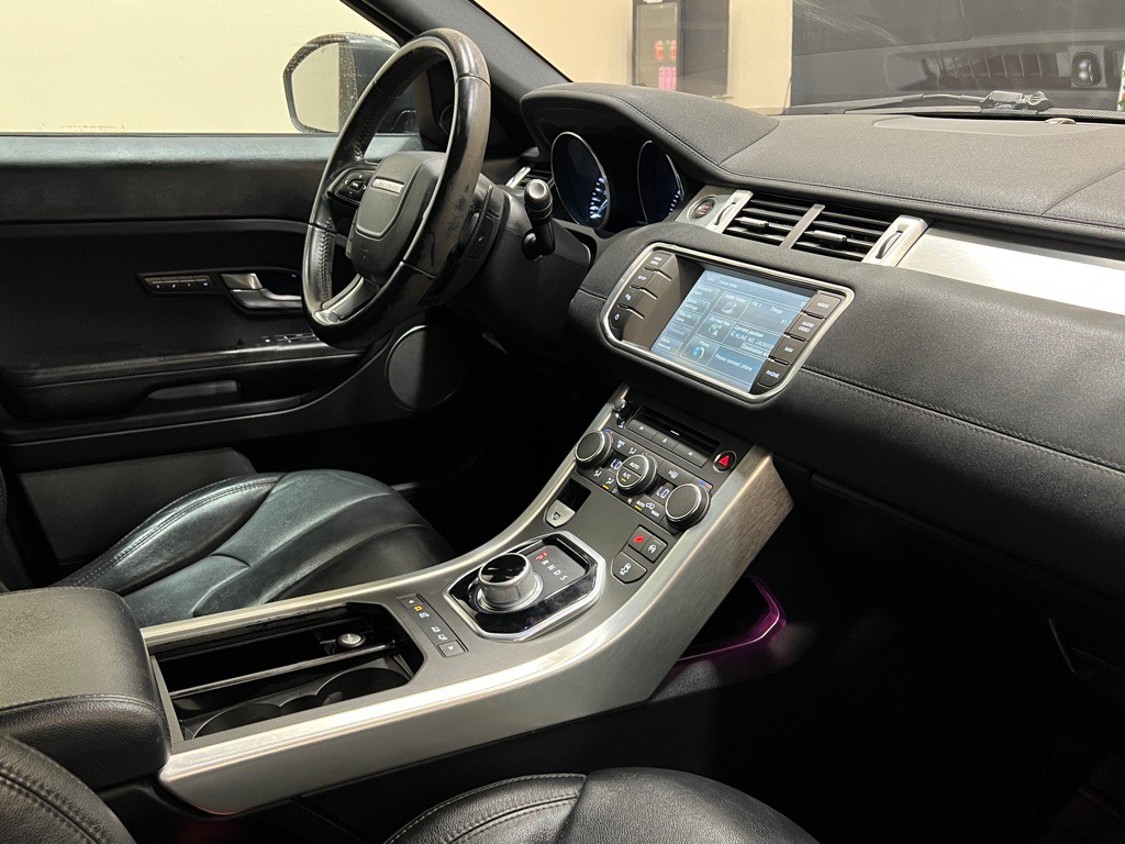 2015 Land Rover Range Rover Evoque Image 15