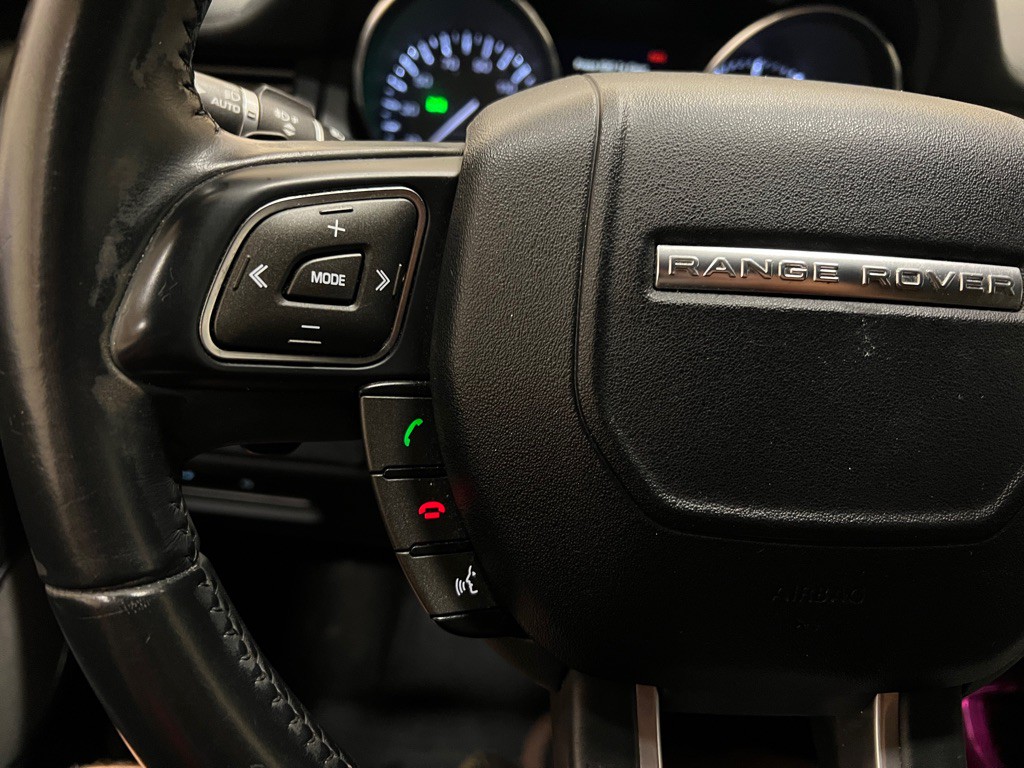 2015 Land Rover Range Rover Evoque Image 17