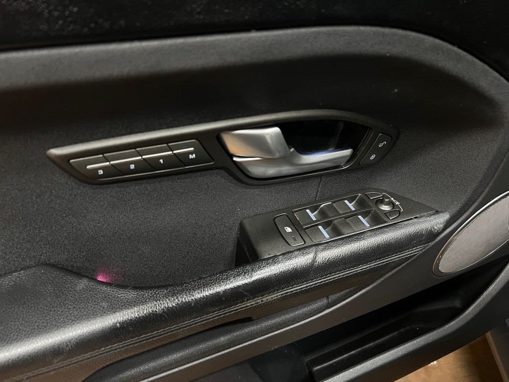 2015 Land Rover Range Rover Evoque Image 28