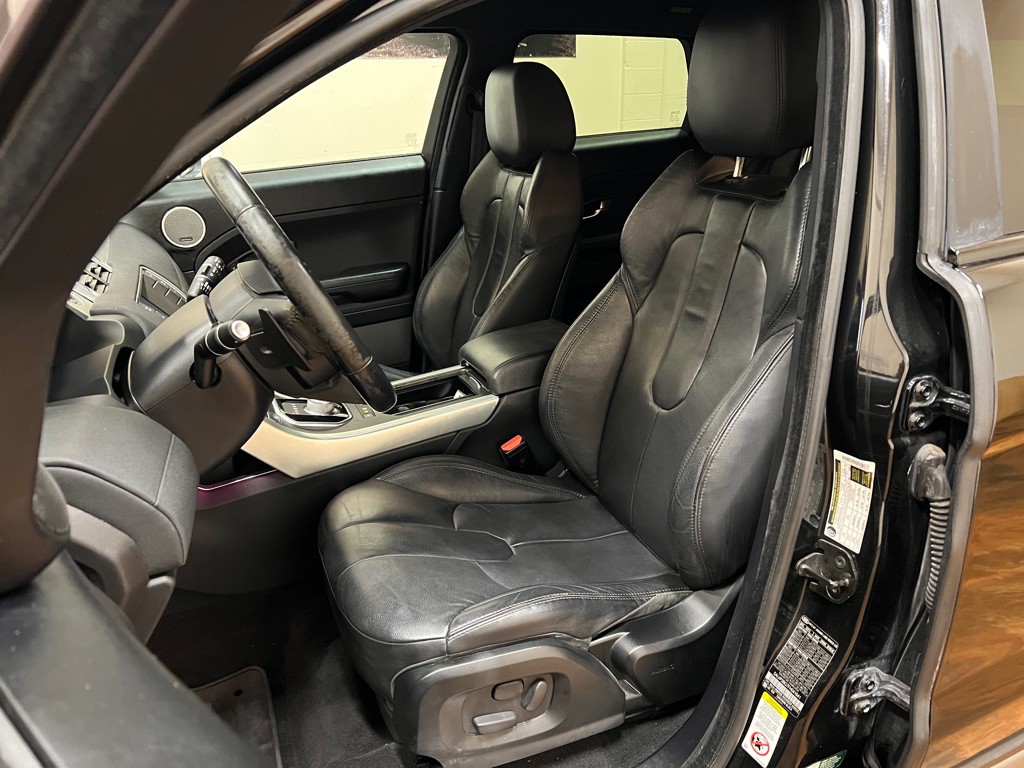 2015 Land Rover Range Rover Evoque Image 29