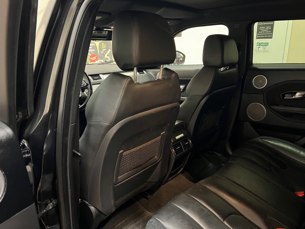 2015 Land Rover Range Rover Evoque Image 30