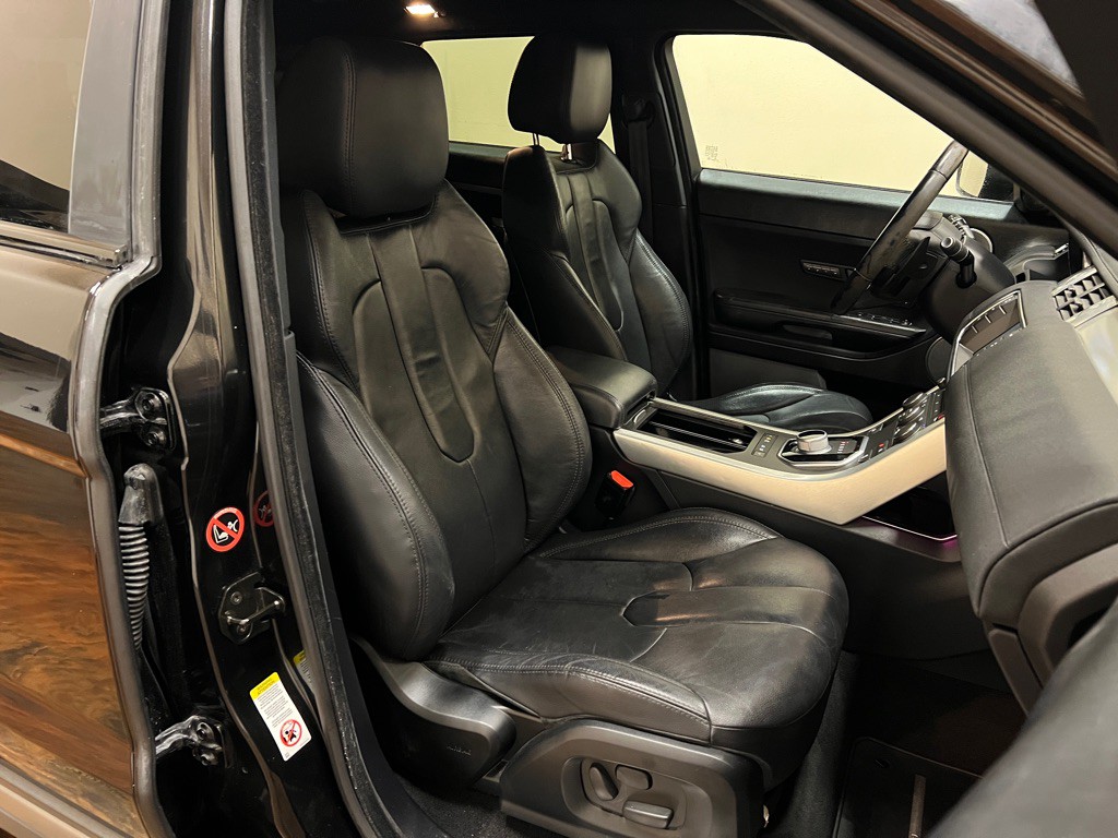 2015 Land Rover Range Rover Evoque Image 34