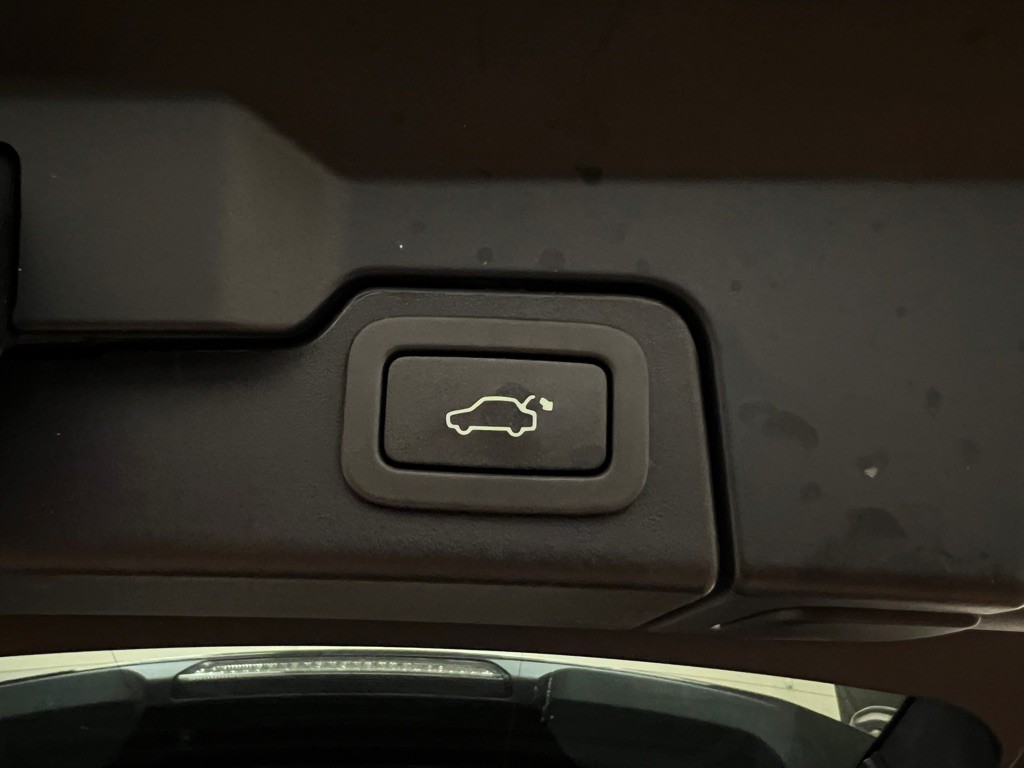 2015 Land Rover Range Rover Evoque Image 36