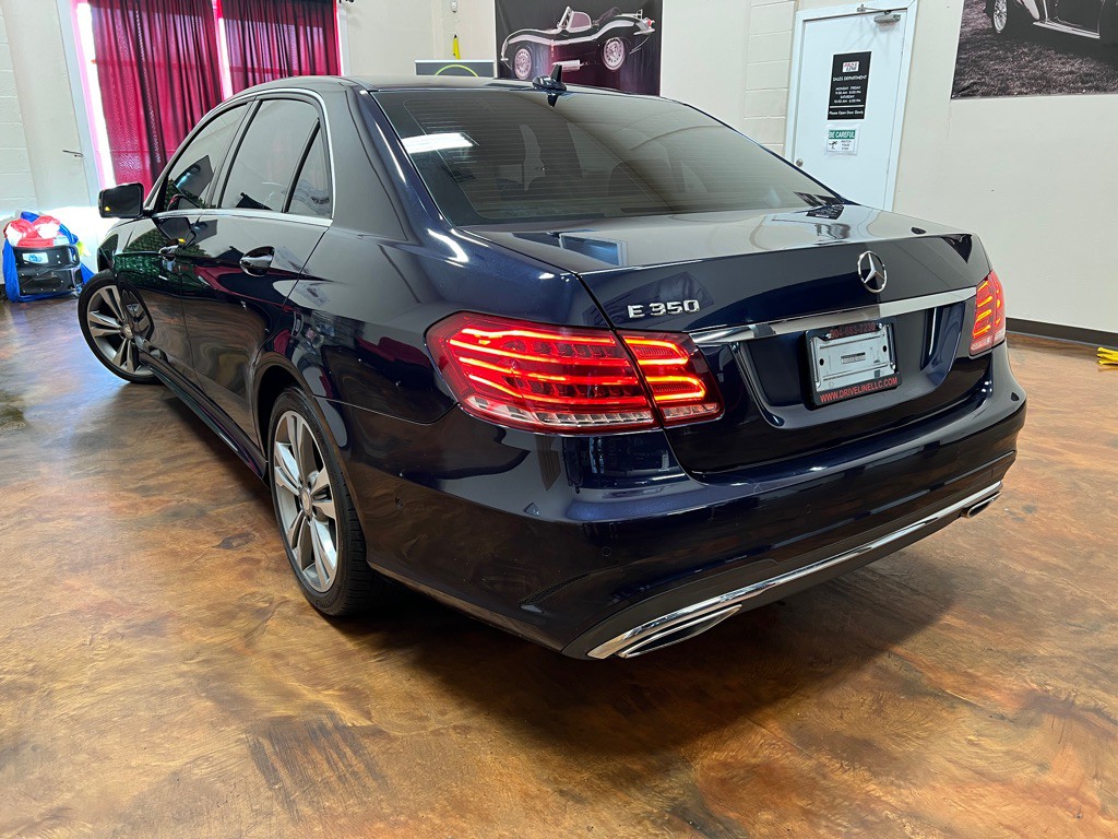 2014 Mercedes-Benz E-Class Image 2