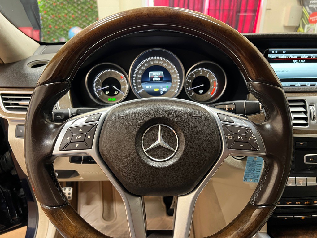 2014 Mercedes-Benz E-Class Image 17