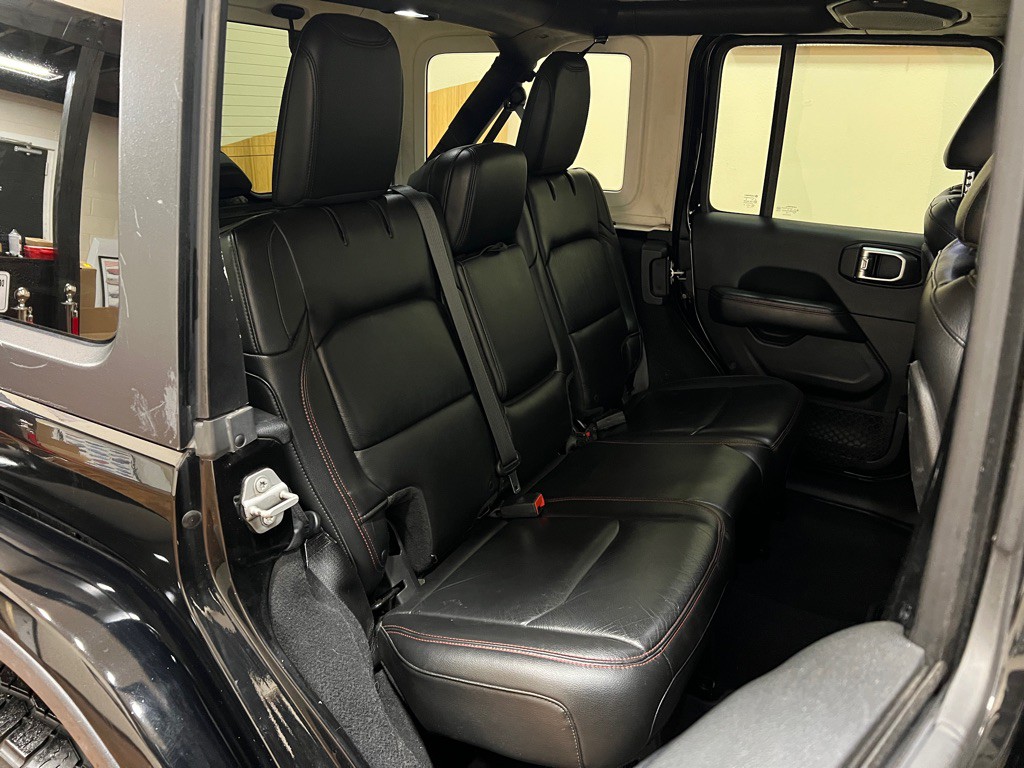 2018 Jeep Wrangler Unlimited Image 34