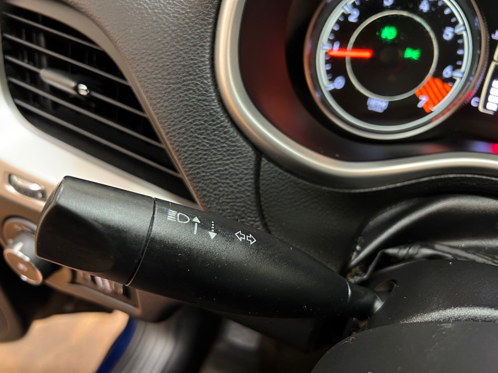 2014 Jeep Cherokee Image 23