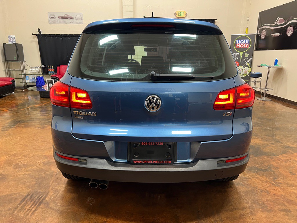 2017 Volkswagen Tiguan Image 8