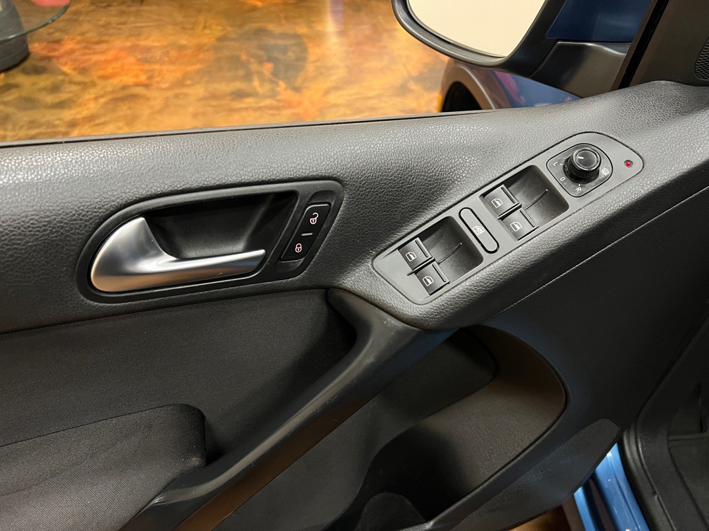 2017 Volkswagen Tiguan Image 26