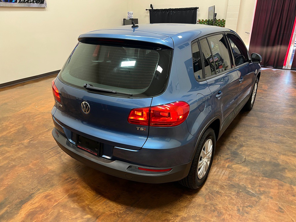 2017 Volkswagen Tiguan Image 44