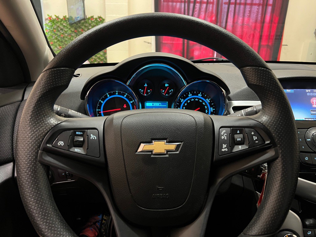 2015 Chevrolet Cruze Image 63