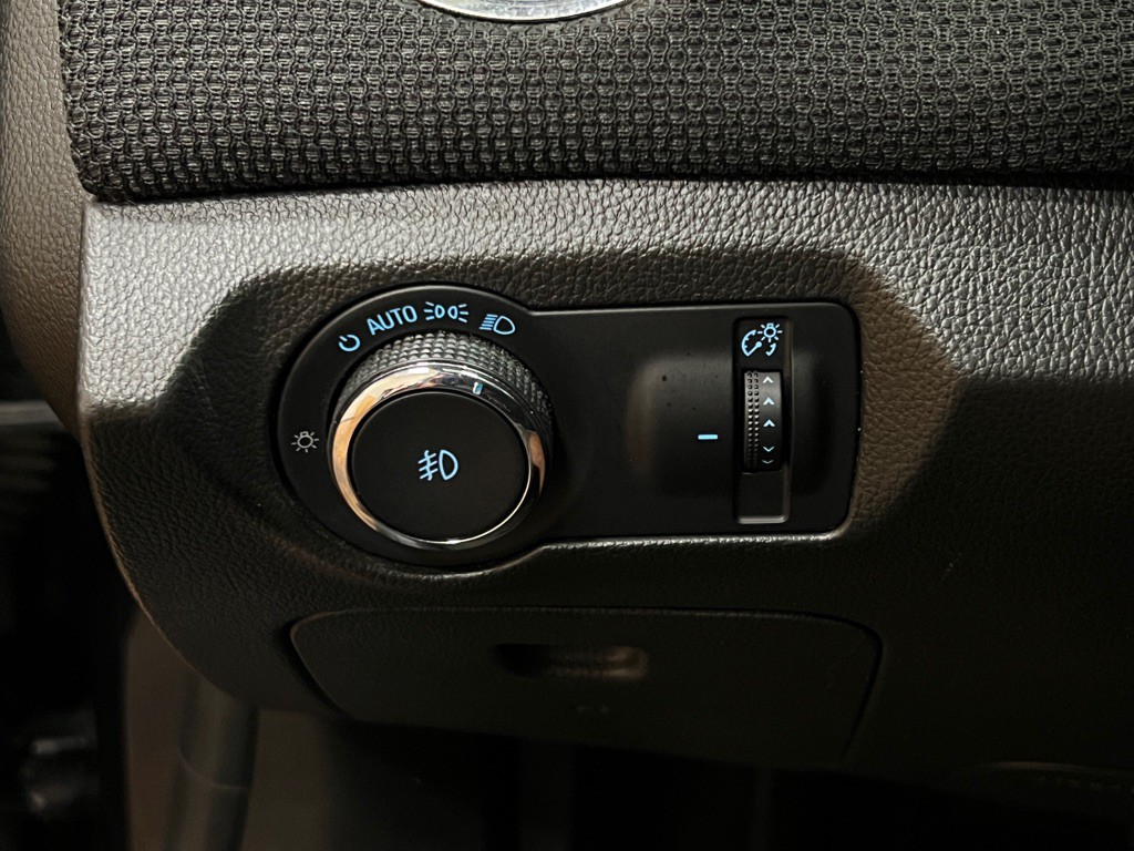 2015 Chevrolet Cruze Image 67