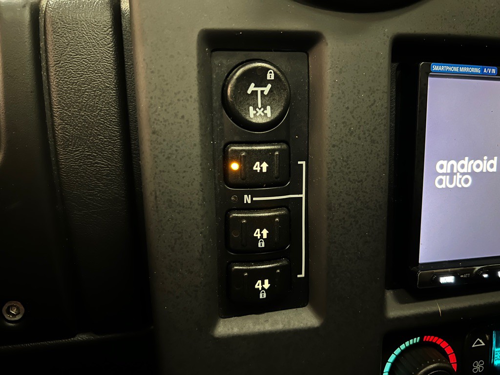 2007 HUMMER H2 Image 25