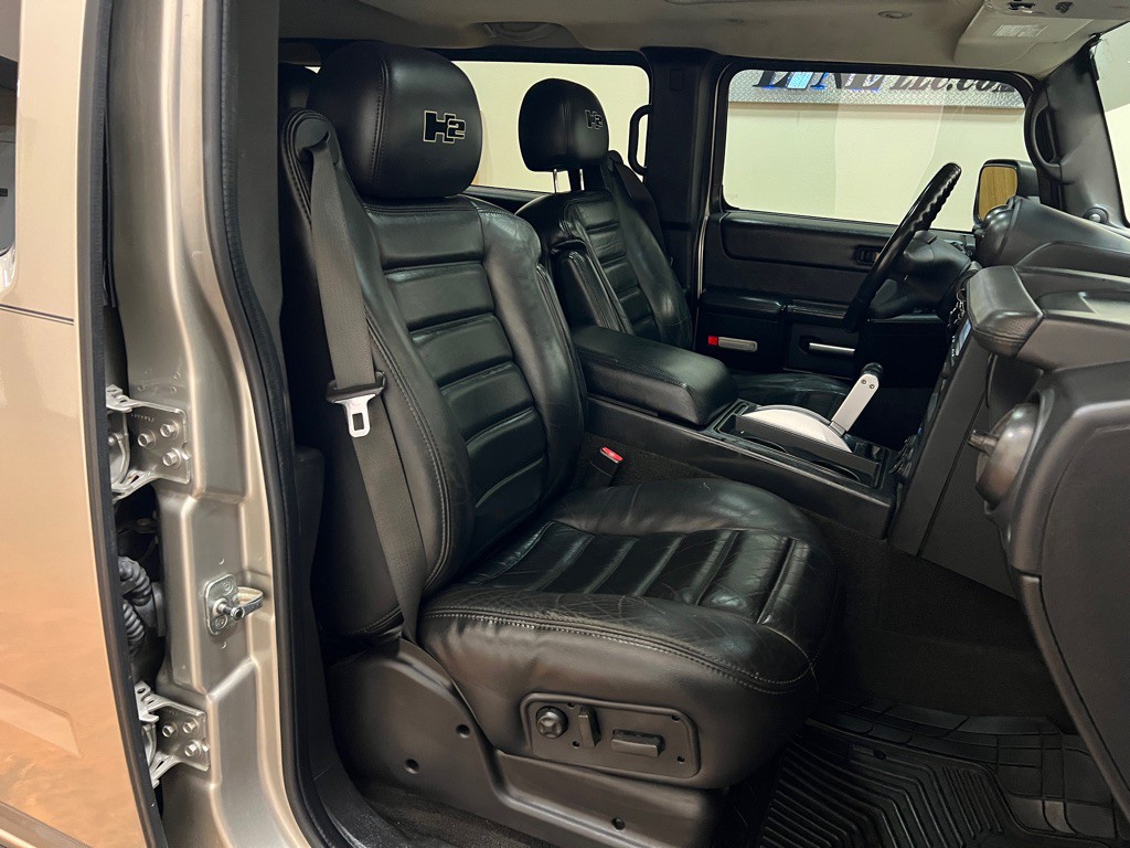 2007 HUMMER H2 Image 35