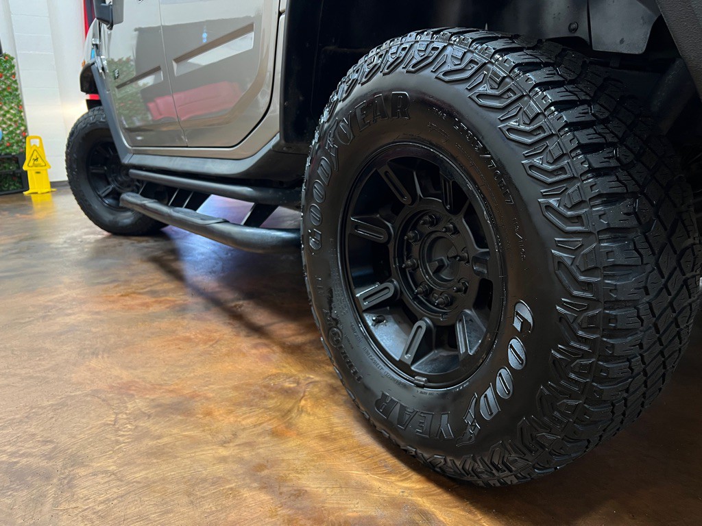 2007 HUMMER H2 Image 41