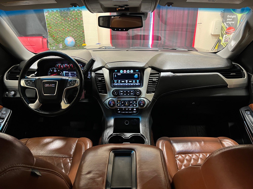 2019 GMC Yukon Image 14