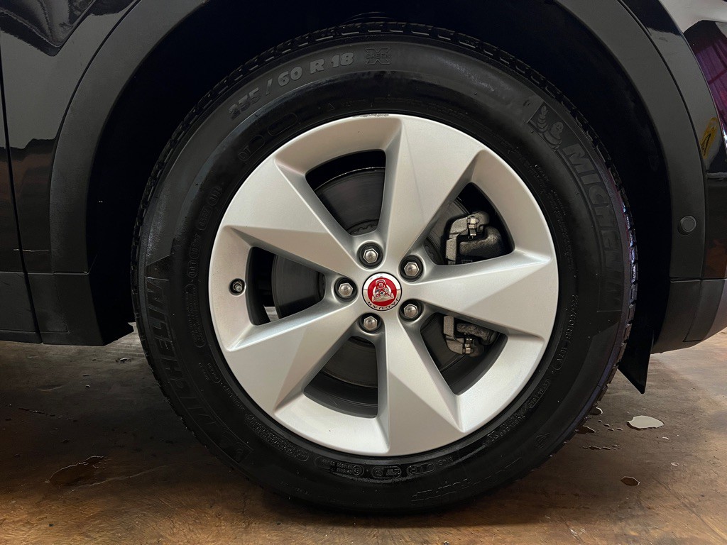 2021 Jaguar E-pace Image 11