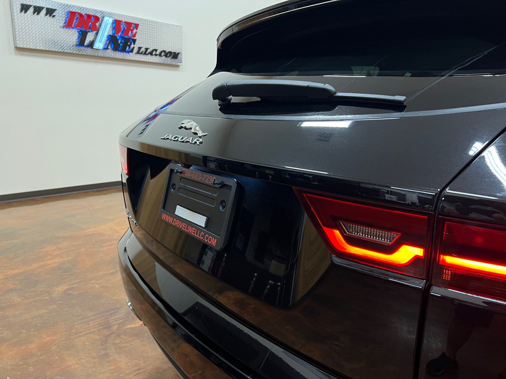 2021 Jaguar E-pace Image 45