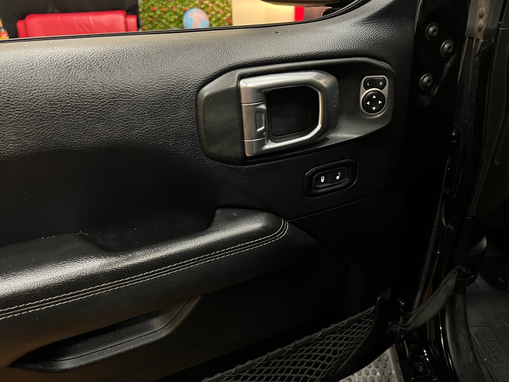 2018 Jeep Wrangler Unlimited Image 29
