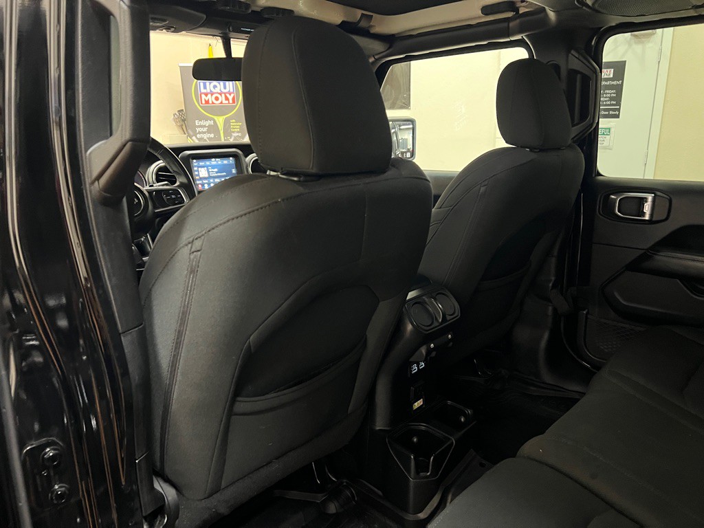 2018 Jeep Wrangler Unlimited Image 31