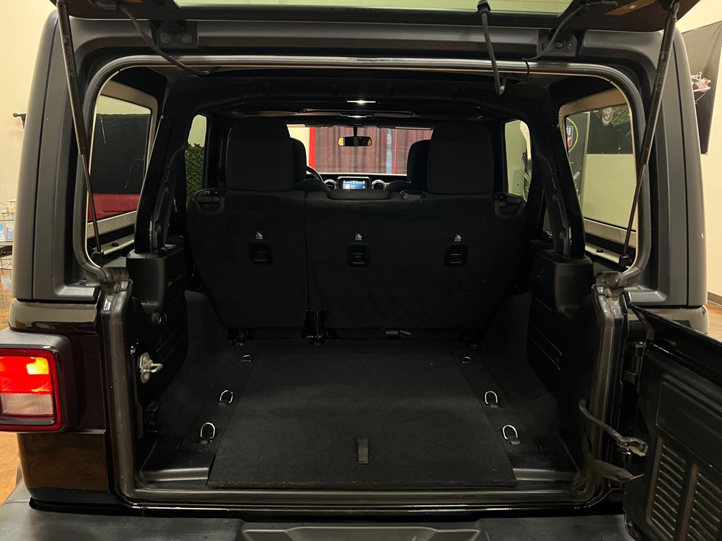 2018 Jeep Wrangler Unlimited Image 36