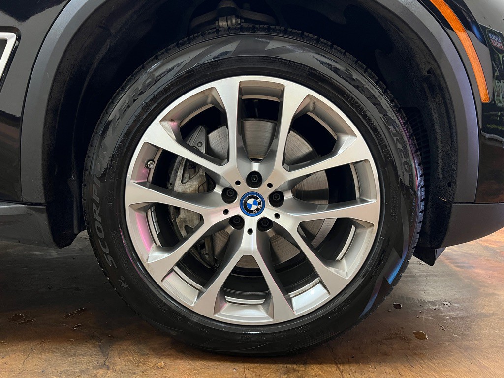 2023 BMW X5 Image 11