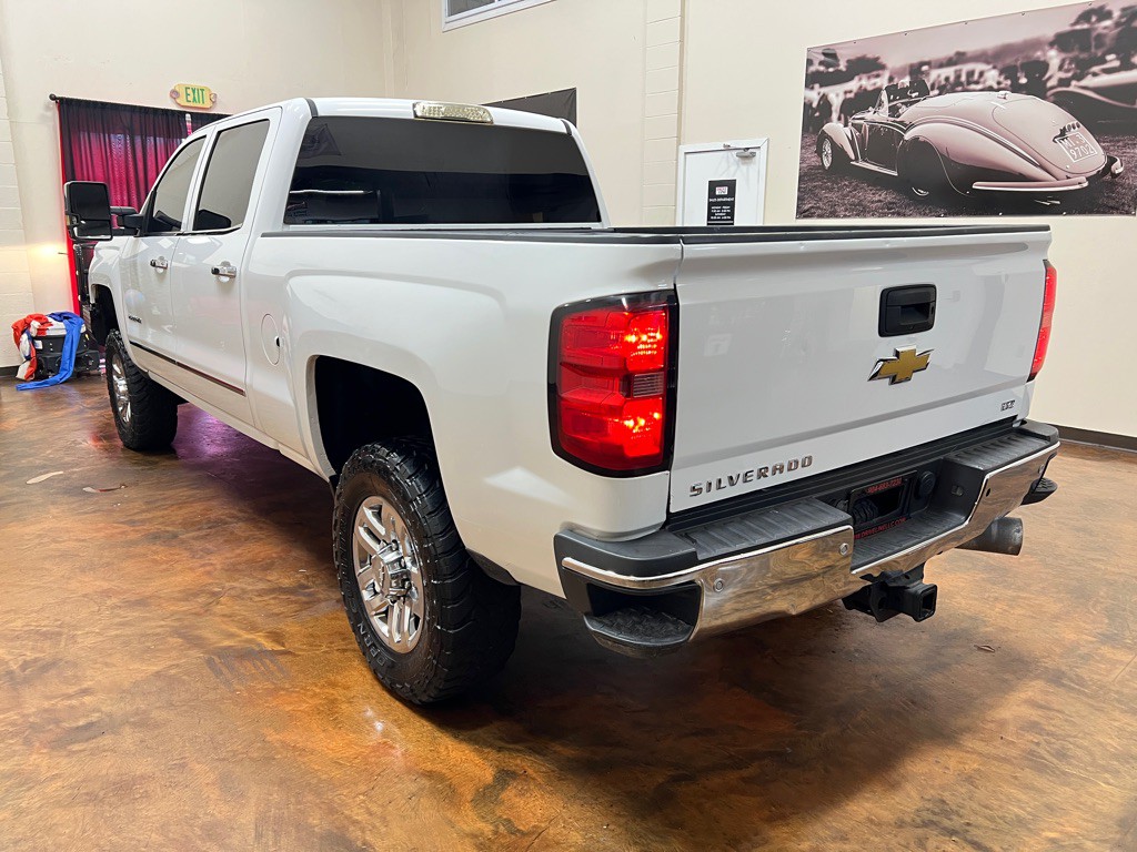 2015 Chevrolet Silverado 1500 Image 8