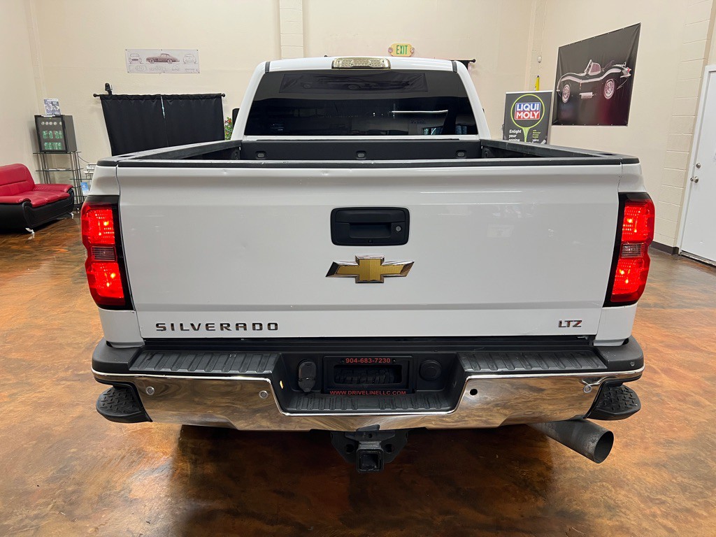 2015 Chevrolet Silverado 1500 Image 9