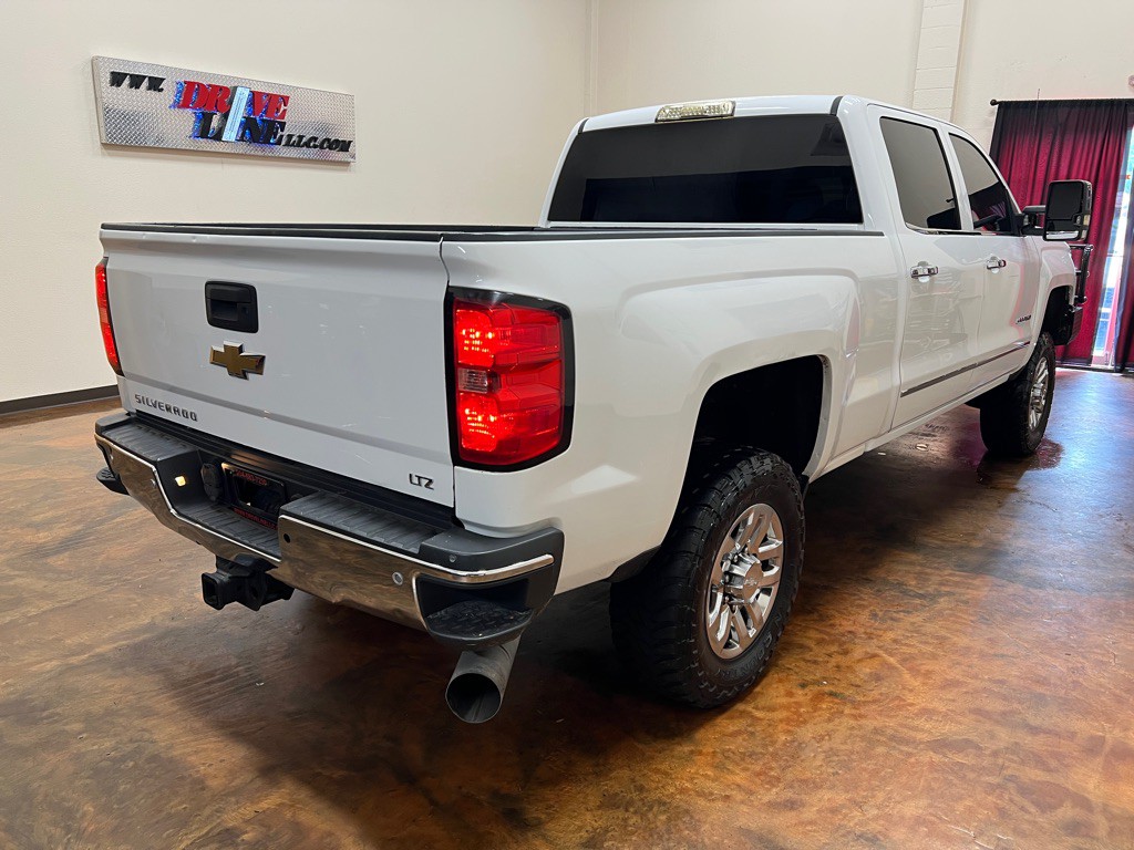 2015 Chevrolet Silverado 1500 Image 10