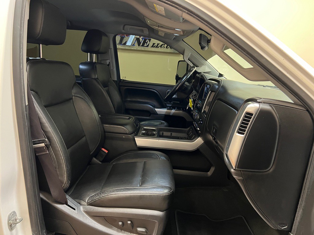 2015 Chevrolet Silverado 1500 Image 36