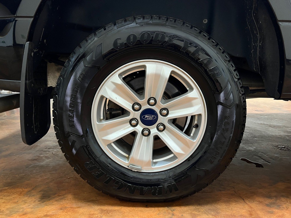 2017 Ford F-150 Image 14