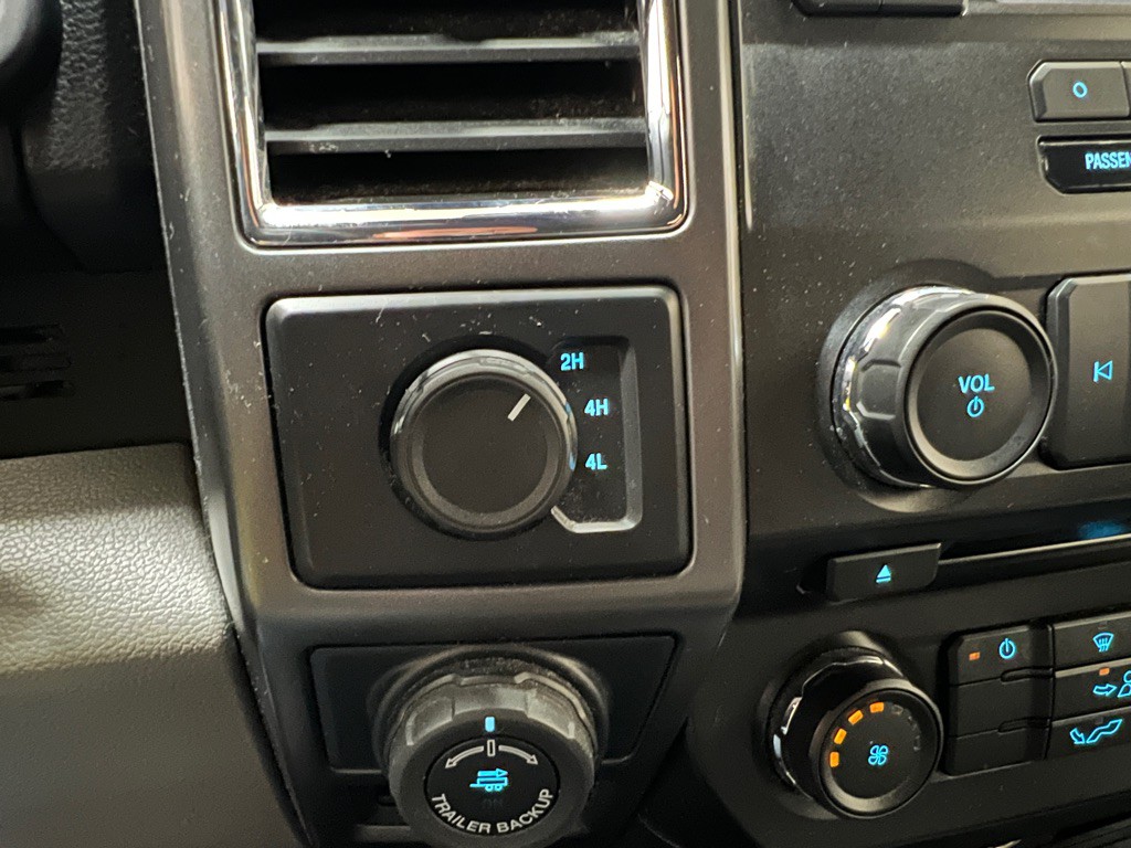 2017 Ford F-150 Image 29