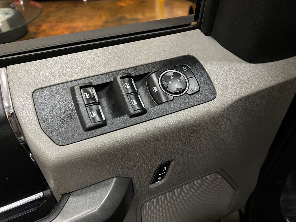 2017 Ford F-150 Image 30