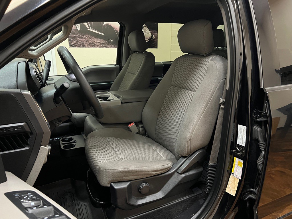 2017 Ford F-150 Image 31
