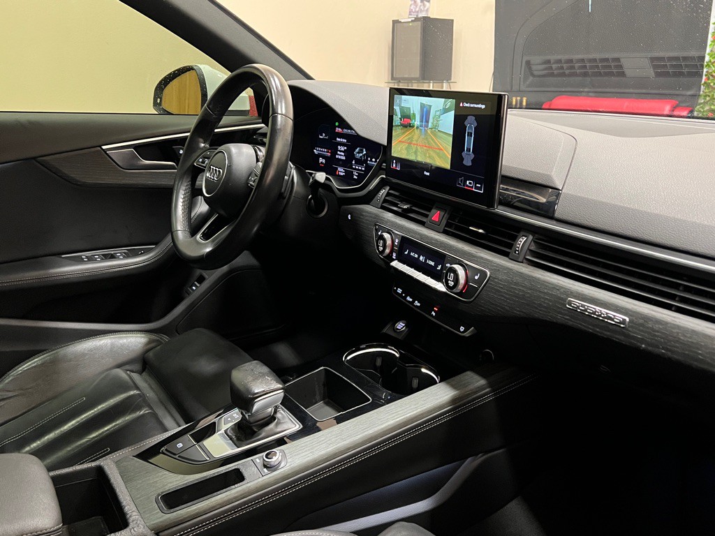 2022 Audi A4 Image 15