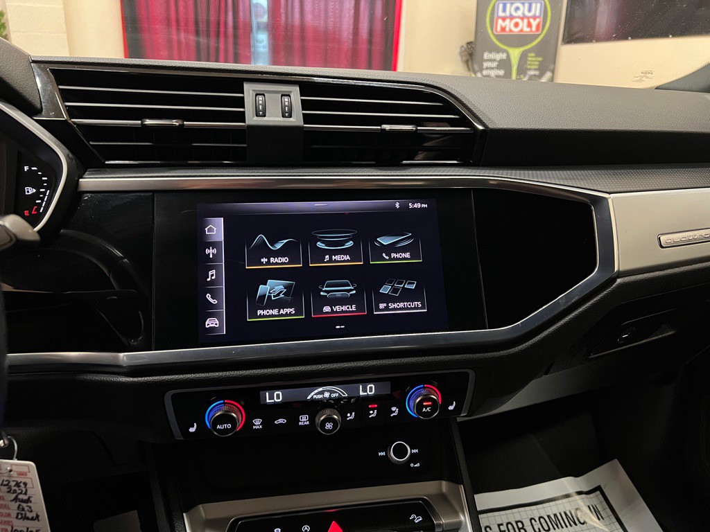 2021 Audi Q3 Image 24