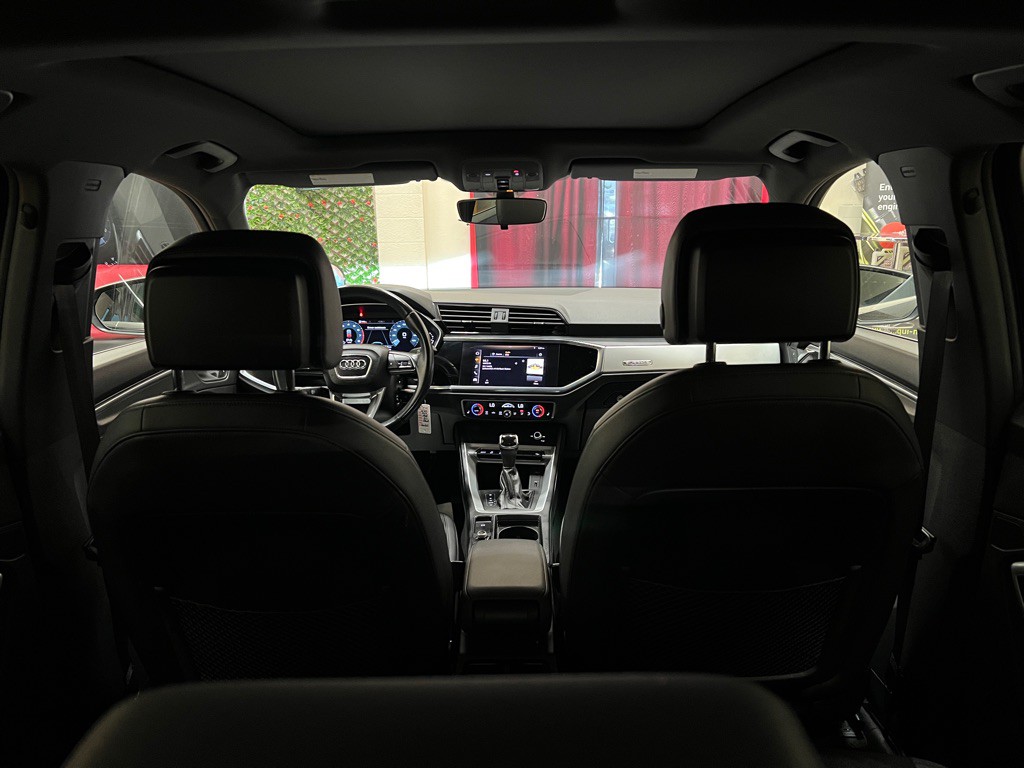 2021 Audi Q3 Image 38