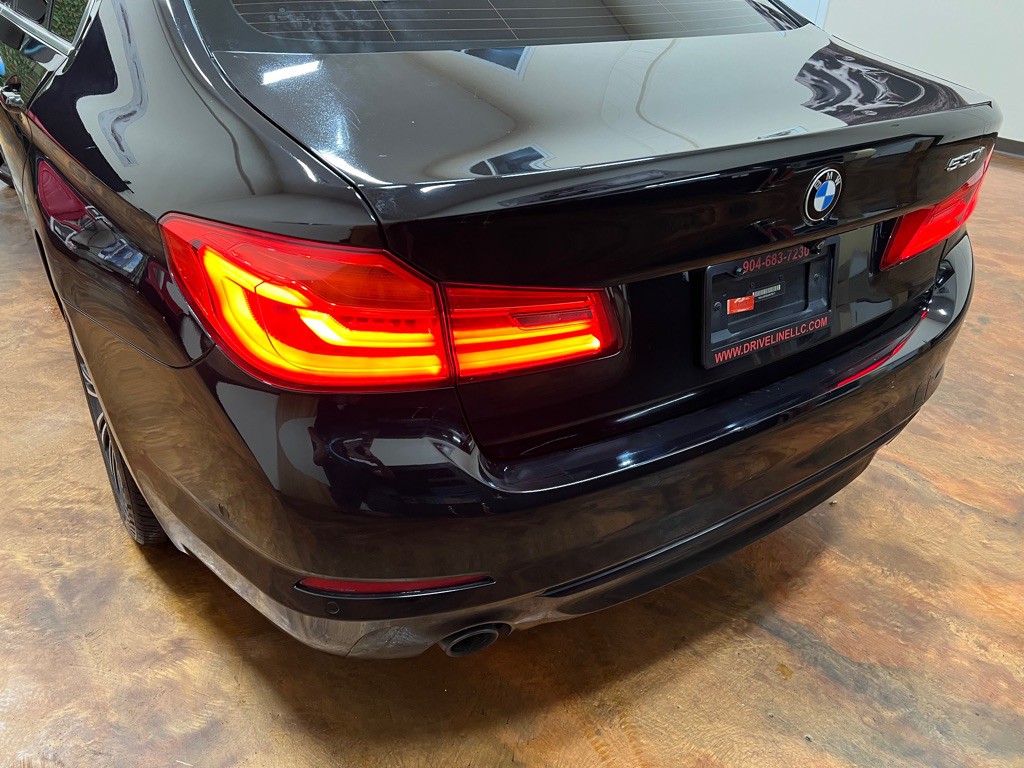 2020 BMW 5 Series Image 44