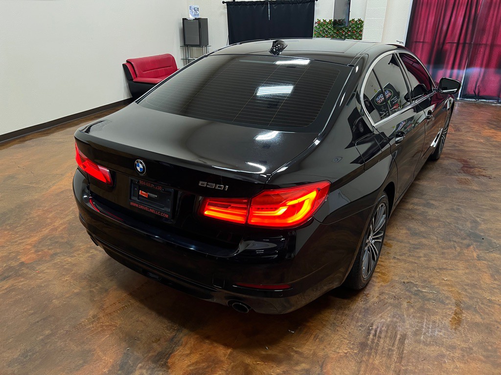 2020 BMW 5 Series Image 48
