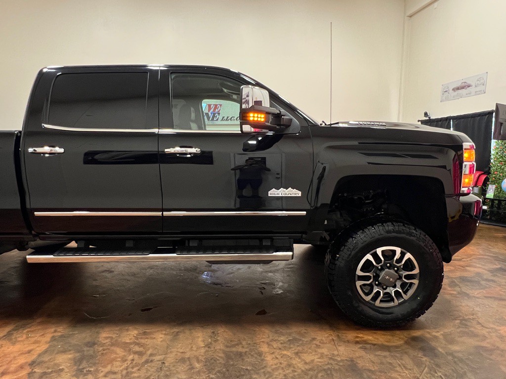 2019 Chevrolet Silverado 1500 Image 12
