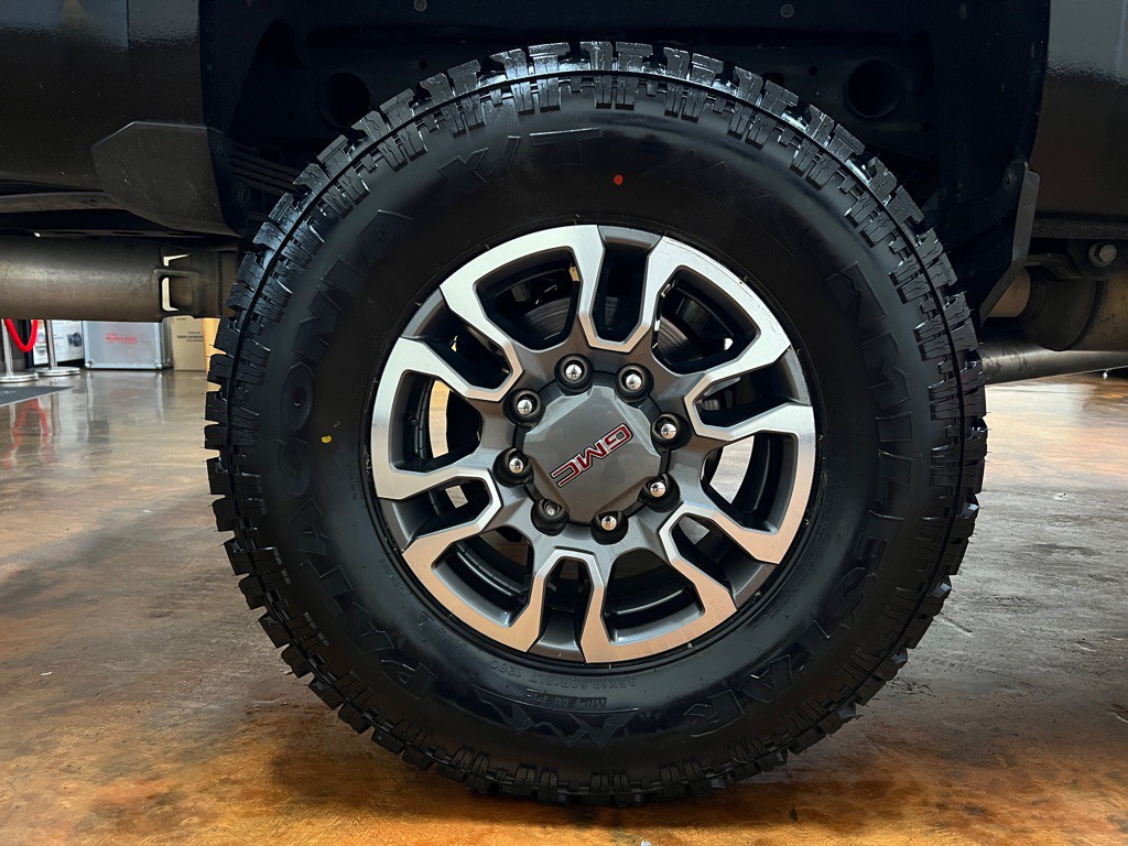 2019 Chevrolet Silverado 1500 Image 14