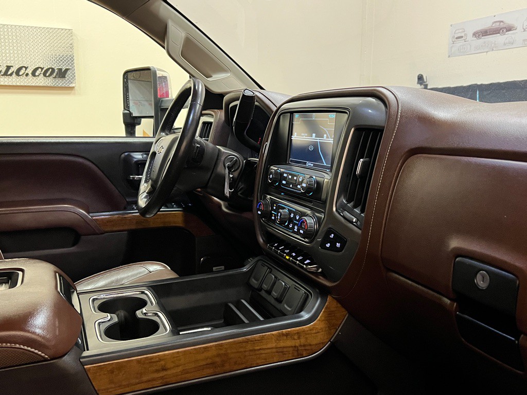 2019 Chevrolet Silverado 1500 Image 17