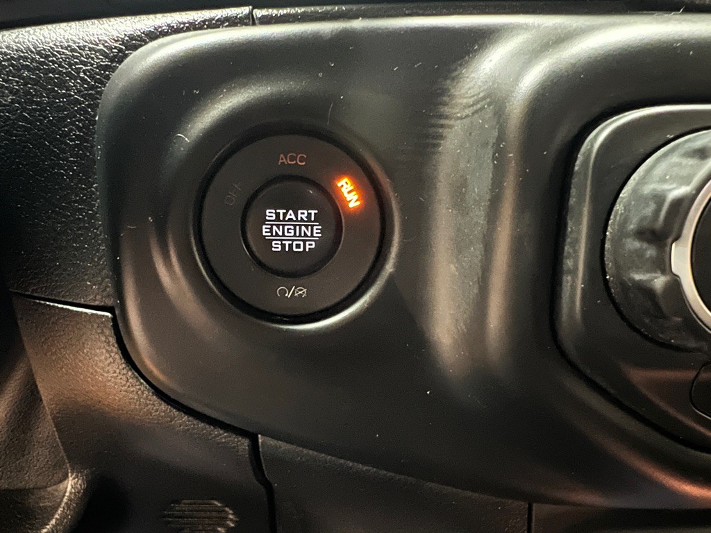 2018 Jeep Wrangler Image 25