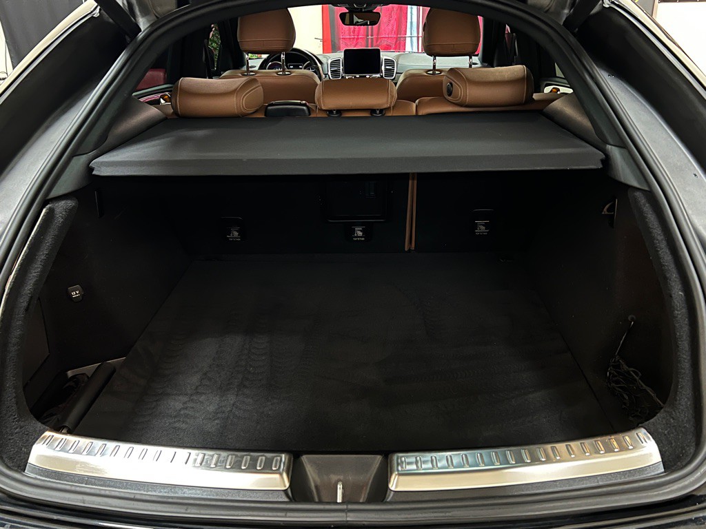 2019 Mercedes-Benz GLE-Class Image 37