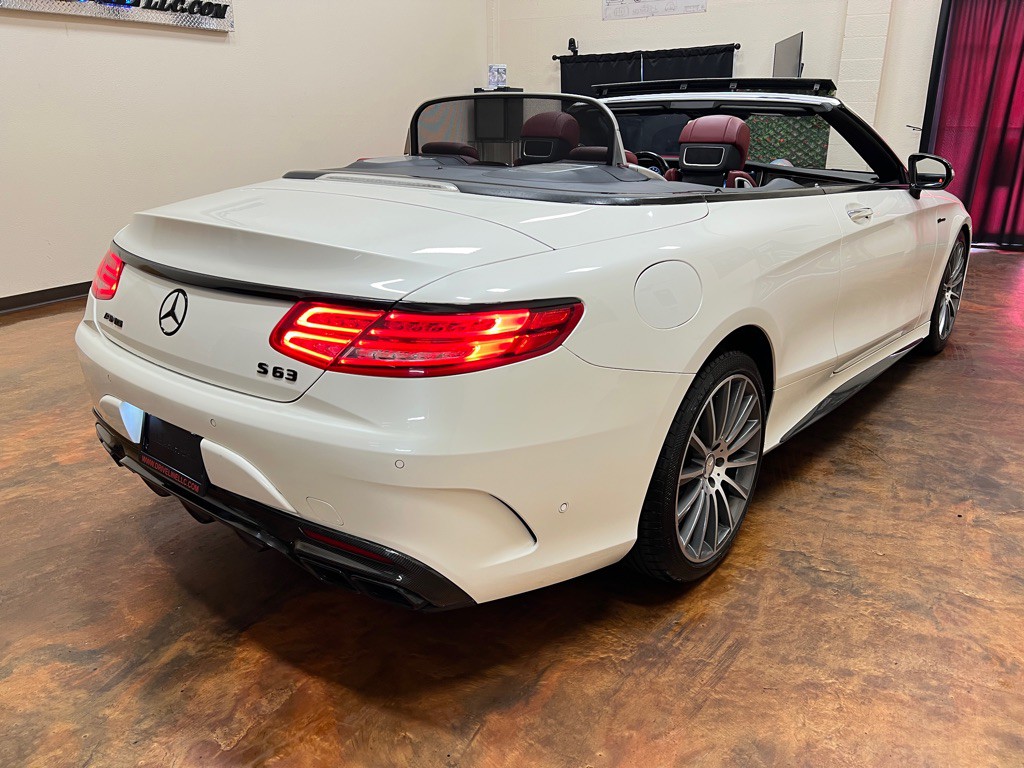 2017 Mercedes-Benz S-Class Image 9