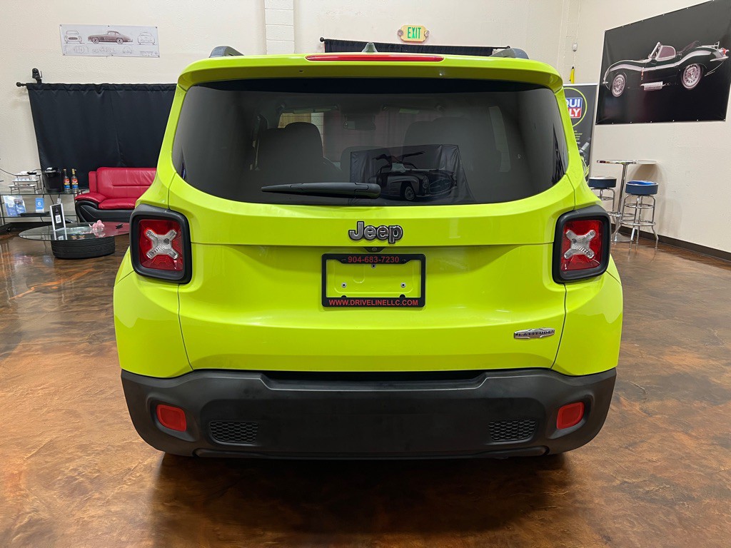 2017 Jeep Renegade Image 8