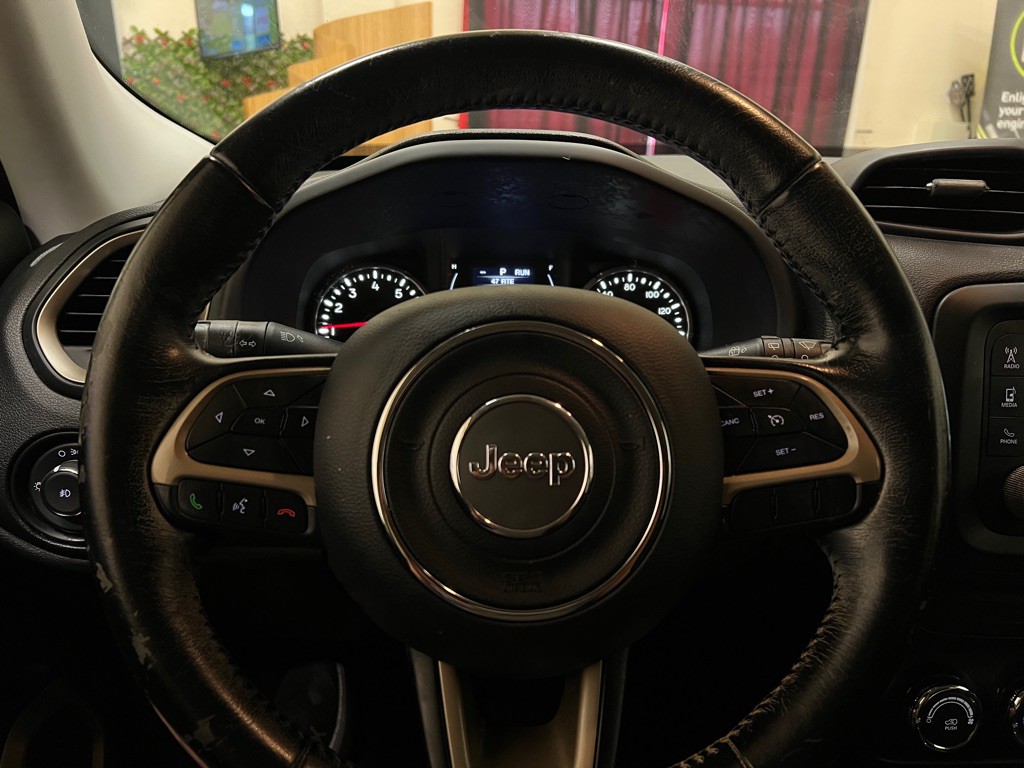 2017 Jeep Renegade Image 18